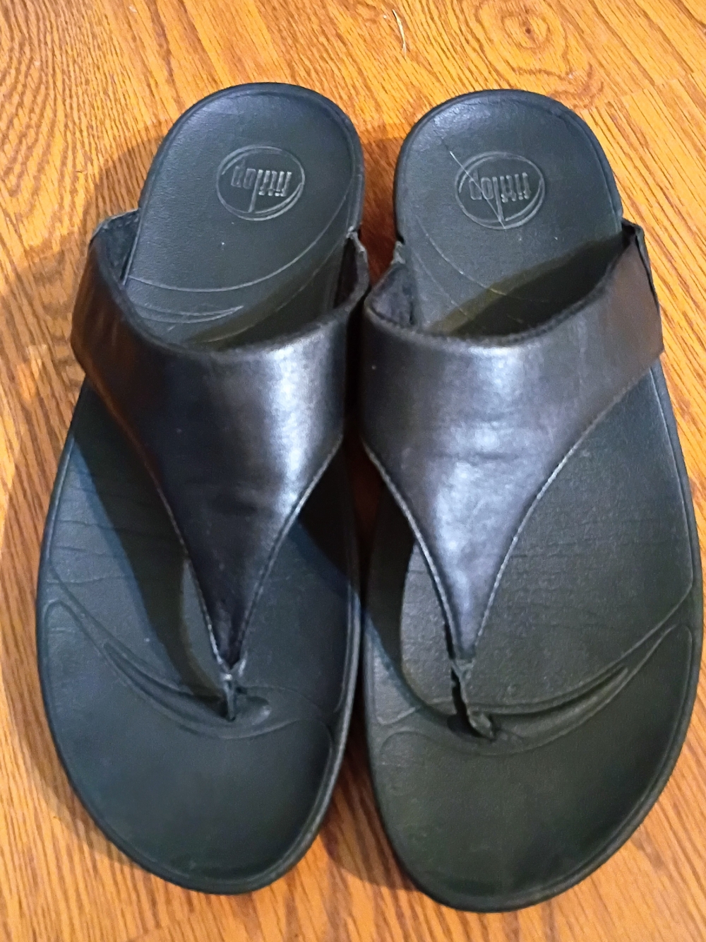 Fitflop Black Leather Thong Sandals #2